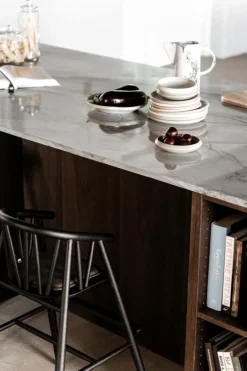 Oaklings Saga high chair, black stained oak