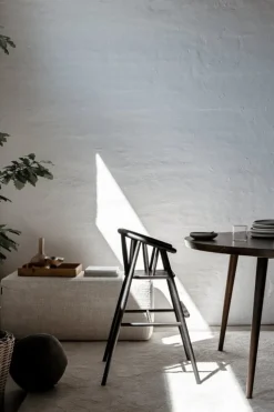 Oaklings Saga high chair, black stained oak