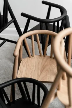 Oaklings Storm kid's chair, oak