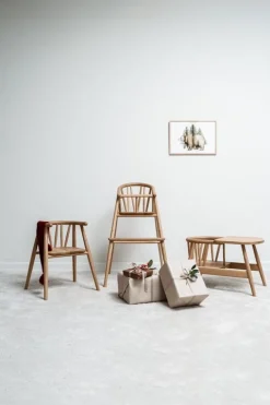 Oaklings Storm kid's chair, oak