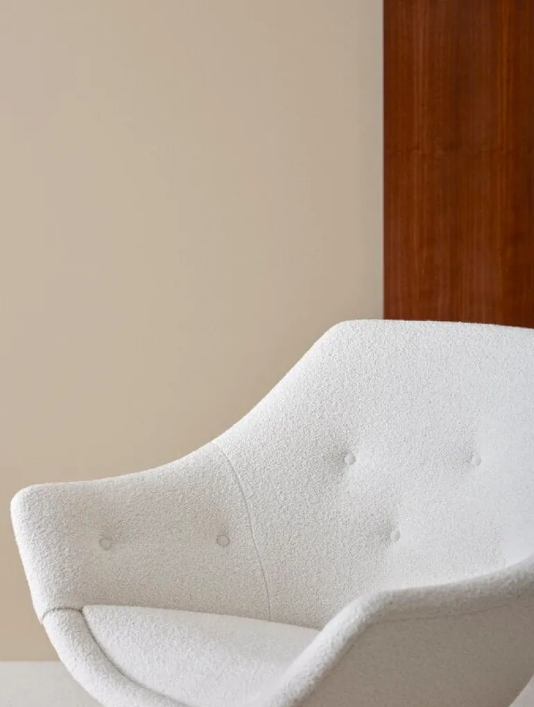 Ornäs Mandariini chair, chestnut oak - offwhite Orsetto 011