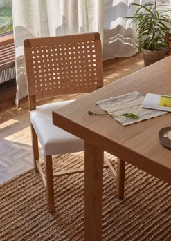Ornäs Näyttely dining table, oak