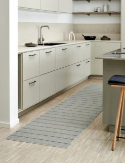 Pappelina Carl rug 70 x 180 cm, grey - fossil grey