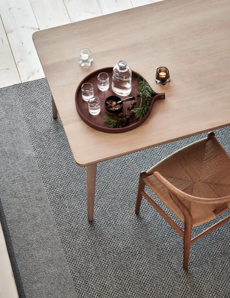 Pappelina Edit rug, 140 x 200 cm, black