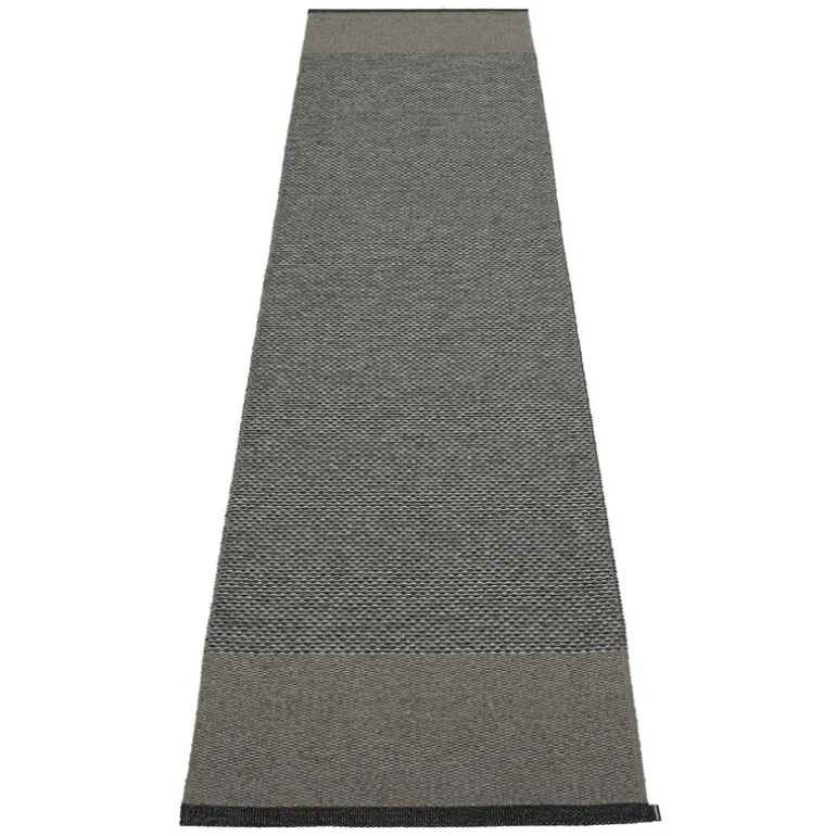 Pappelina Edit rug, 70 x 300 cm, black