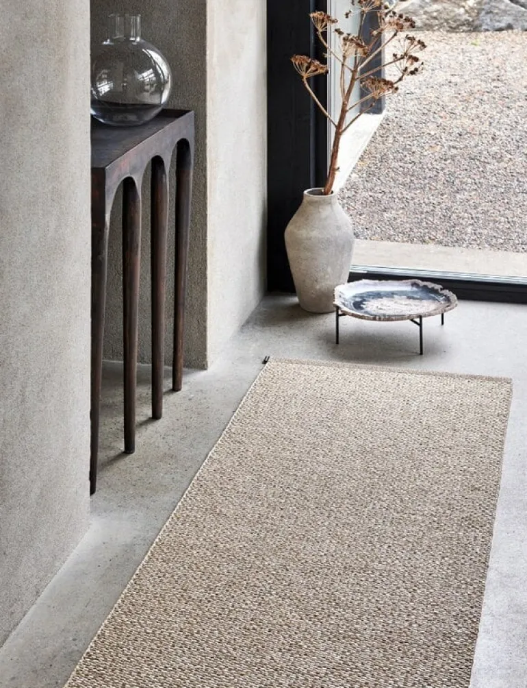 Pappelina Effi rug 85 x 160 cm, mud - beige - vanilla