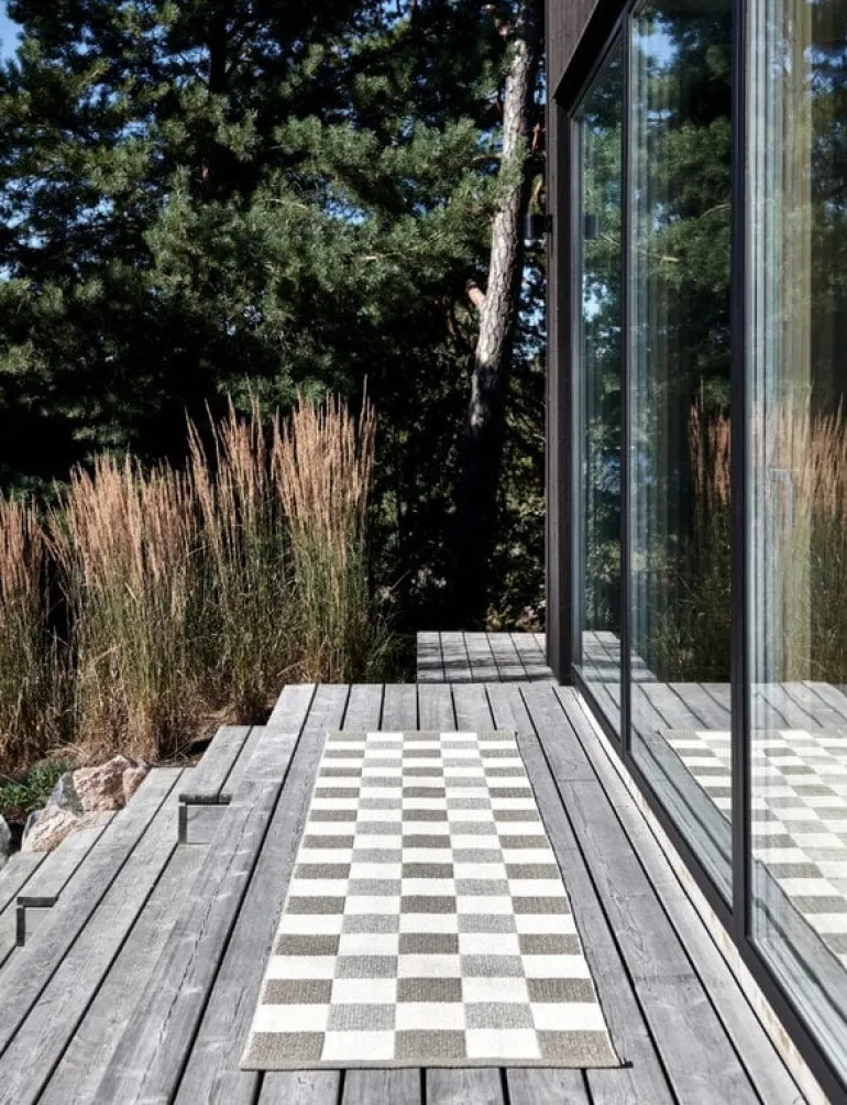 Pappelina Pix rug, 70 x 160 cm, dark linen - vanilla - linen