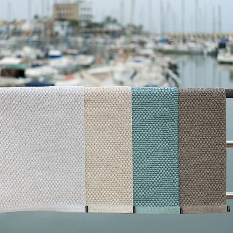 Pappelina Svea rug, 70 x 160 cm, white metallic