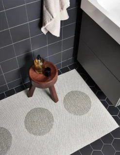 Pappelina Vera 2.0 rug, 70 x 200 cm, linen - stone metallic