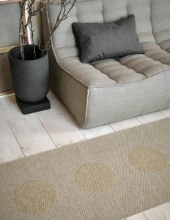 Pappelina Vera 2.0 rug, 70 x 200 cm, dark linen - linen metallic