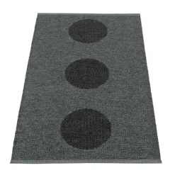 Pappelina Vera 2.0 rug, 70 x 120 cm, black - black metallic