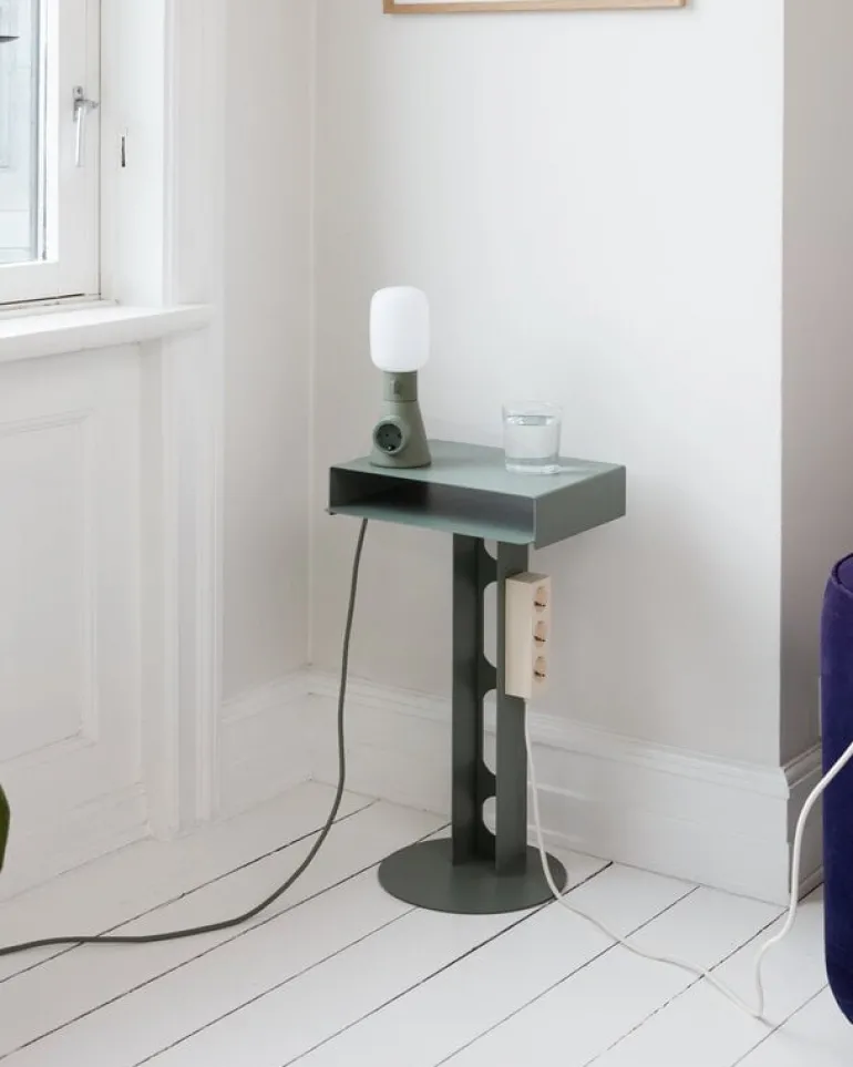 Pedestal Sidekick table, sandstorm