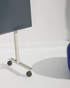 Pedestal Straight Rollin' TV stand, mushroom