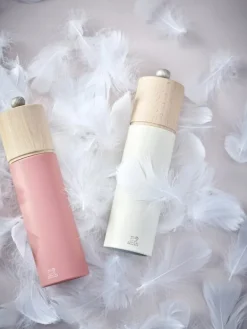 Peugeot Boreal pepper mill, 21 cm, hazel