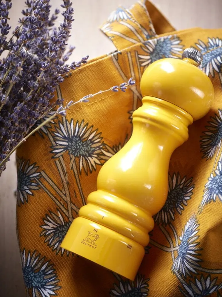 Peugeot ParisRama U'Select salt mill, 18 cm, saffron yellow