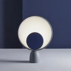 PLEASE WAIT to be SEATED Blooper table lamp, navy blue