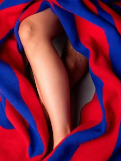 Raawii Brush blanket, blue - red