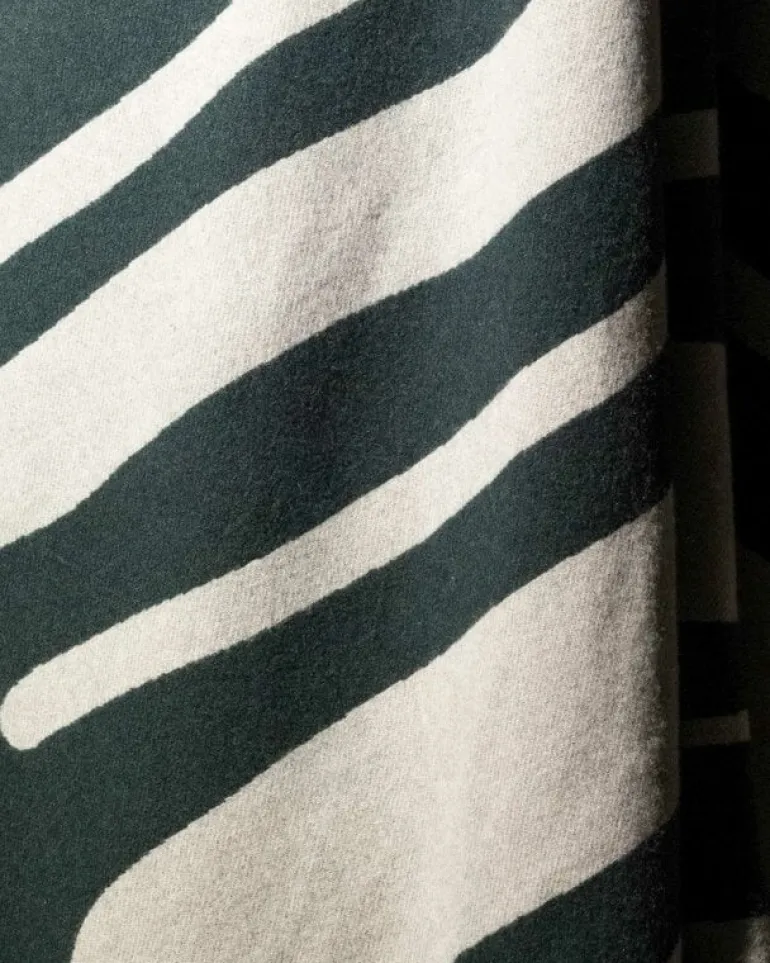 Raawii Brush blanket, green - porcelain