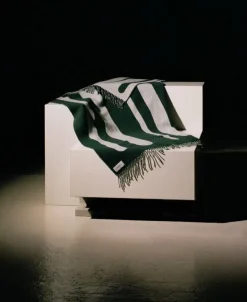 Raawii Brush blanket, green - porcelain