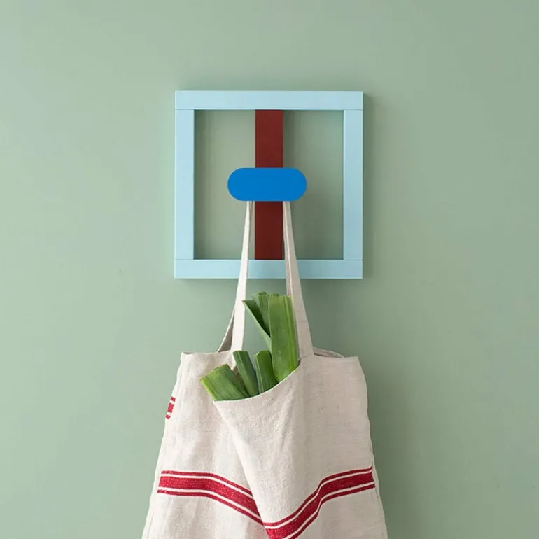 Raawii Hook 1, small, light green - red brown