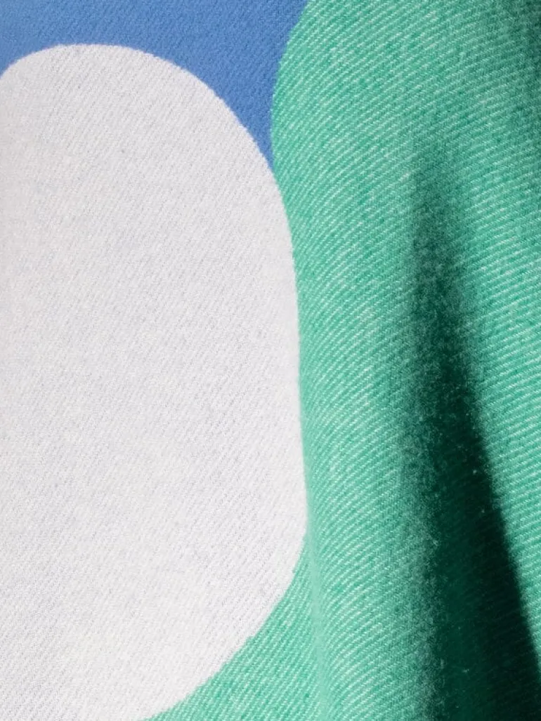 Raawii Teenagers from Mars blanket, white - blue - leaf