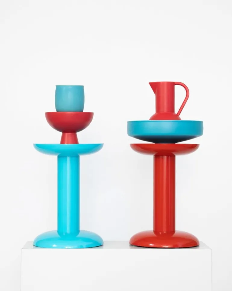 Raawii Thing stool, carmine red