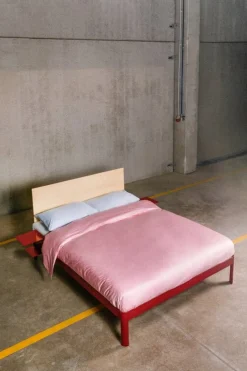 ReFramed Bed frame with slats, deep red