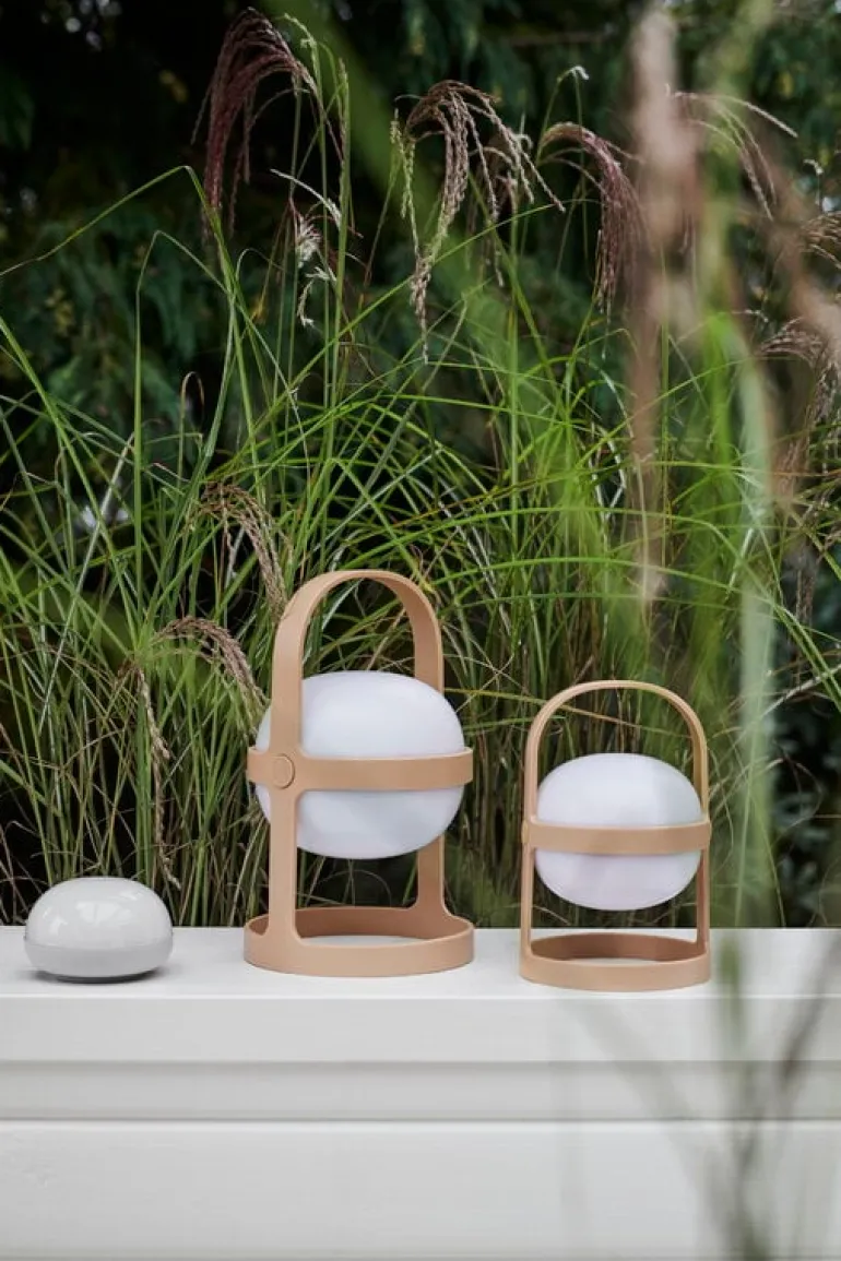 Rosendahl Soft Spot Solar Circular table lamp 25 cm, wheat