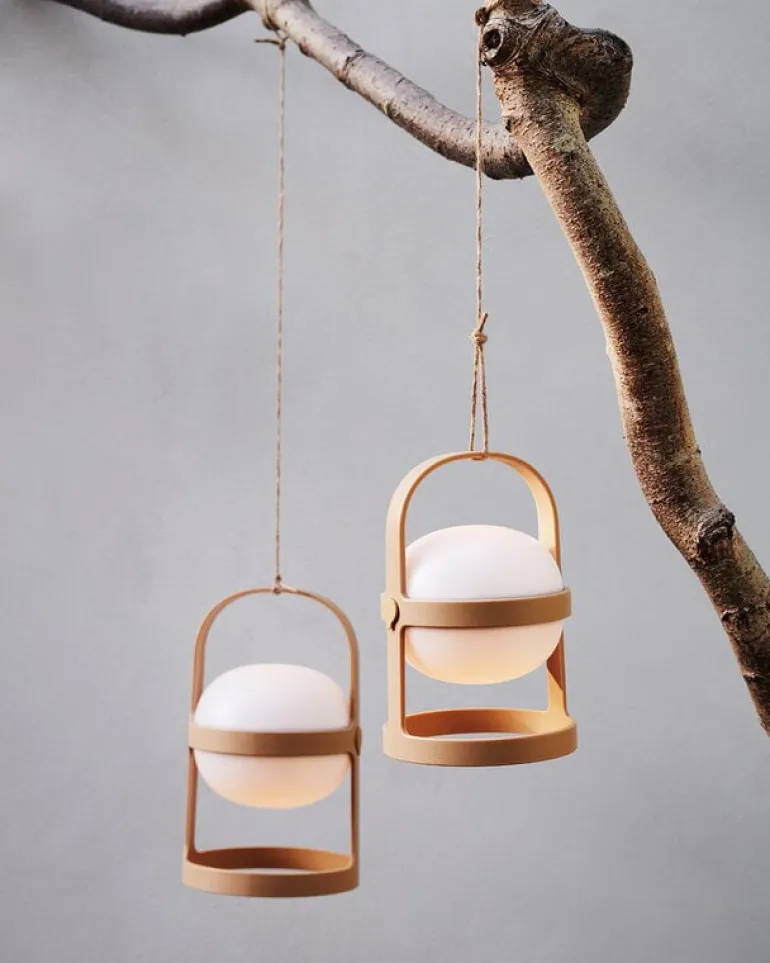 Rosendahl Soft Spot Solar Circular table lamp 25 cm, wheat