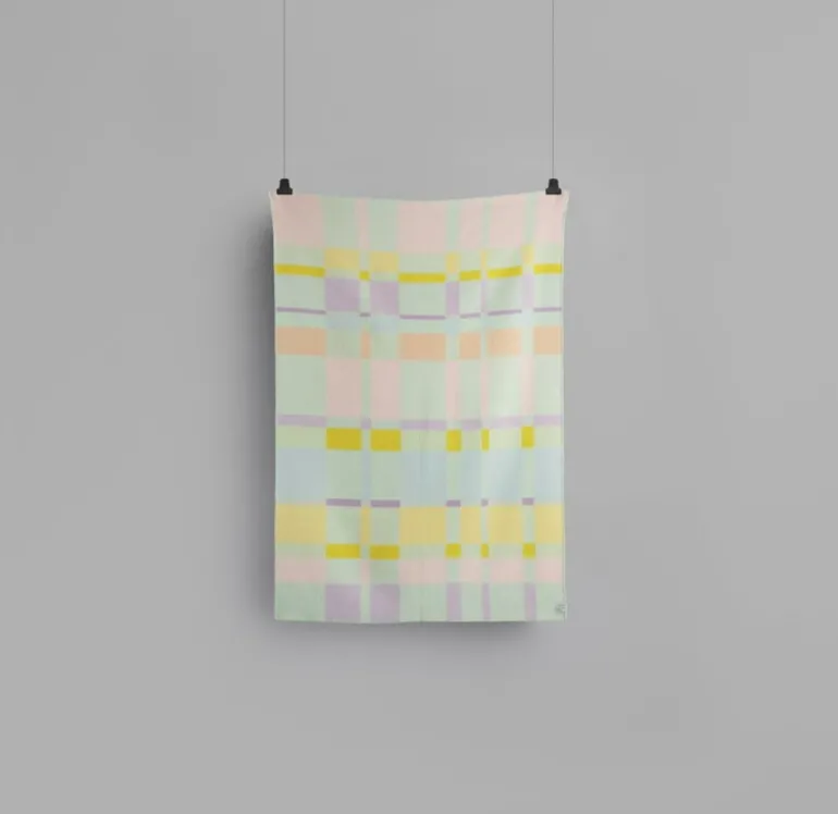 Røros Tweed City throw, 135 x 200 cm, pastel