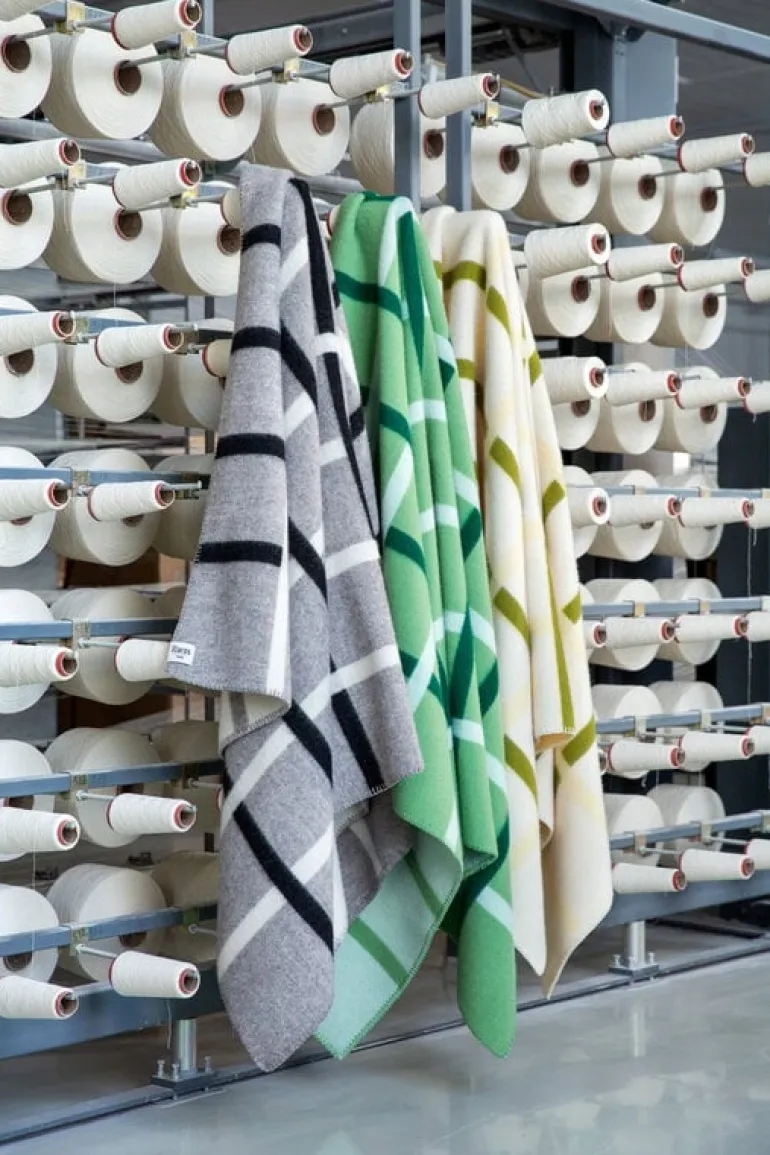 Røros Tweed Knut throw, 135 x 200 cm, lime