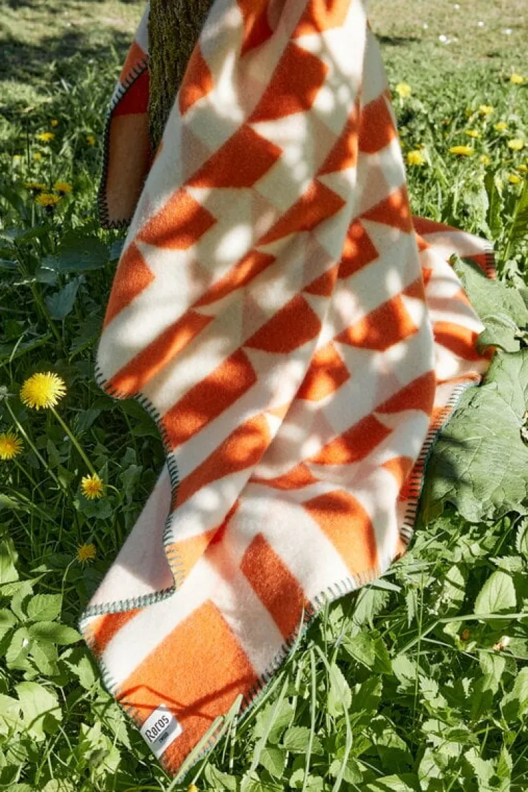 Røros Tweed Kvam throw, 135 x 200 cm, orange