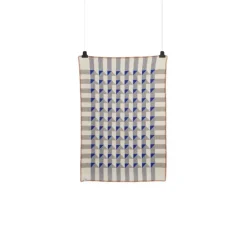 Røros Tweed Kvam throw, 100 x 135 cm, blue