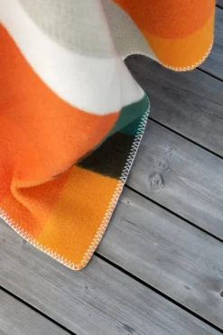 Røros Tweed Mikkel  throw, 135 x 200 cm, orange