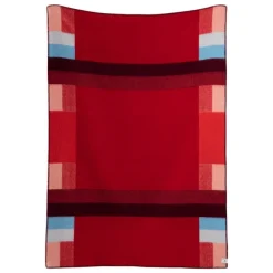 Røros Tweed Mikkel  throw, 135 x 200 cm, red