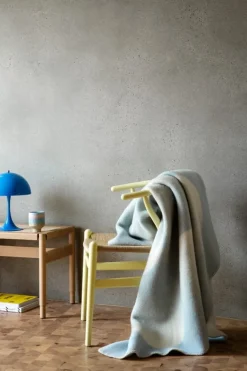 Røros Tweed Moon throw, 135 x 200 cm, crescent blue