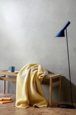 Røros Tweed Moon throw, 135 x 200 cm, yellow ray