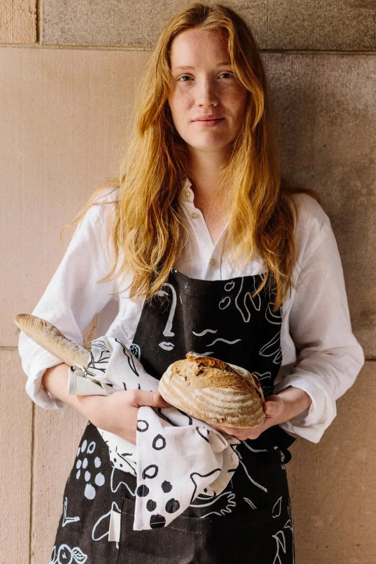 Saana ja Olli Onnenmaa tea towel/placemat, white