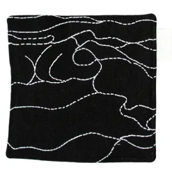 Saana ja Olli Rakkauden meri pot holder, black - white