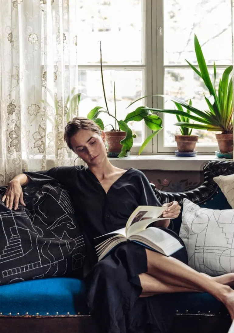 Saana ja Olli Unien talo cushion cover, 60 x 80 cm, black - white