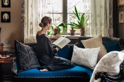 Saana ja Olli Unien talo cushion cover, 40 x 60 cm, beige - black