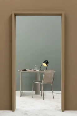 Sammode M3 table lamp, black