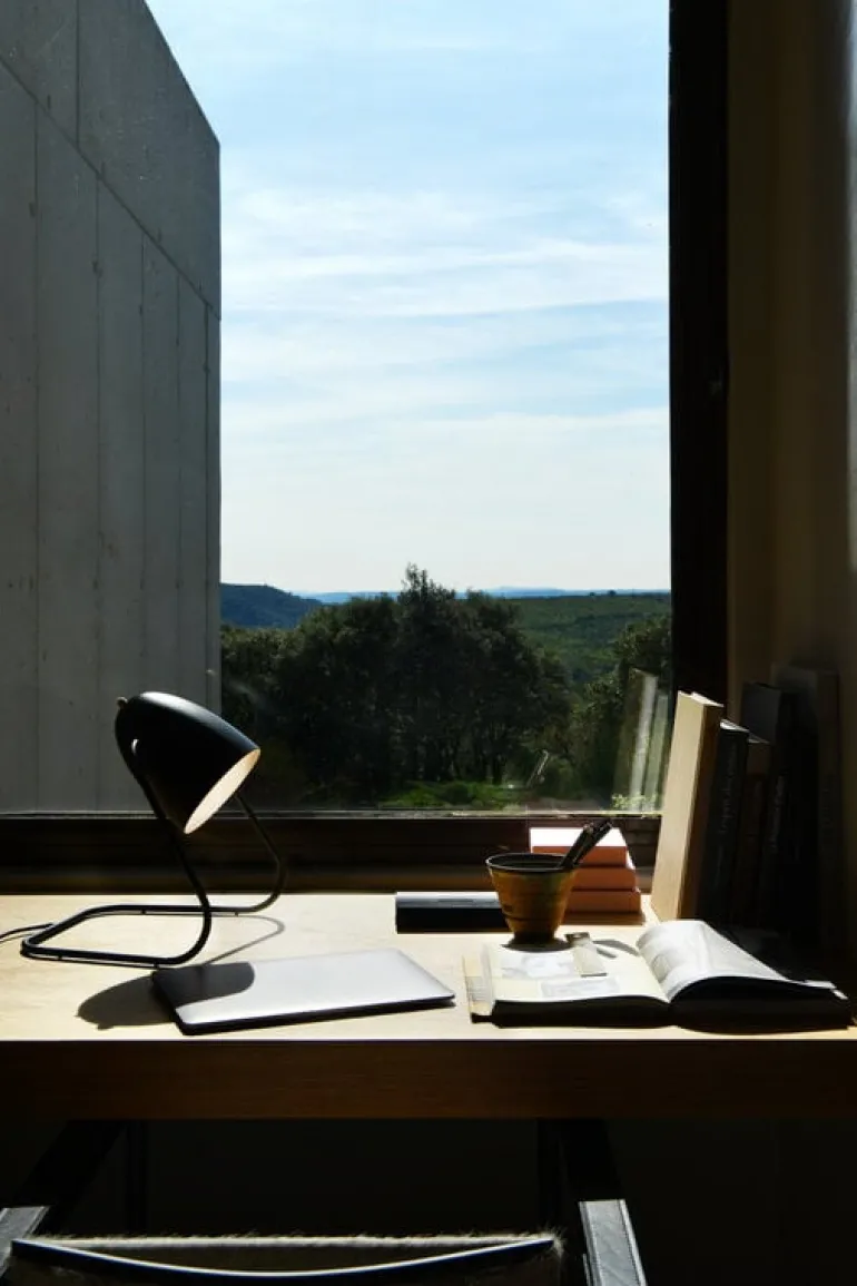 Sammode M3 table lamp, black