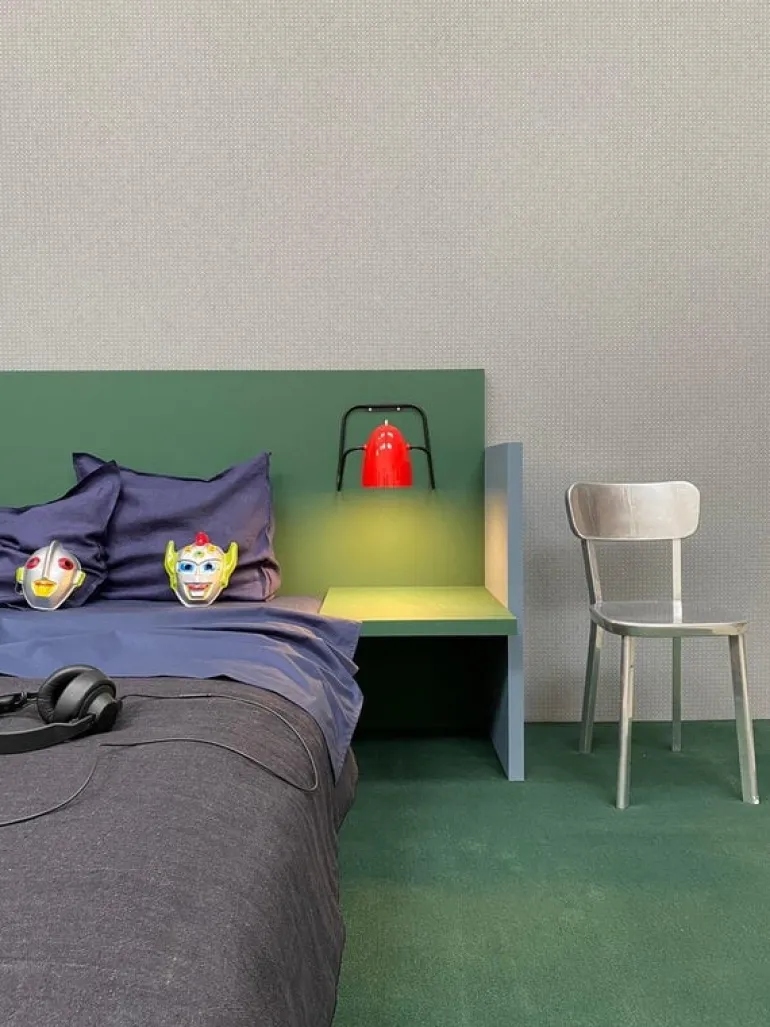 Sammode M3 table lamp, red