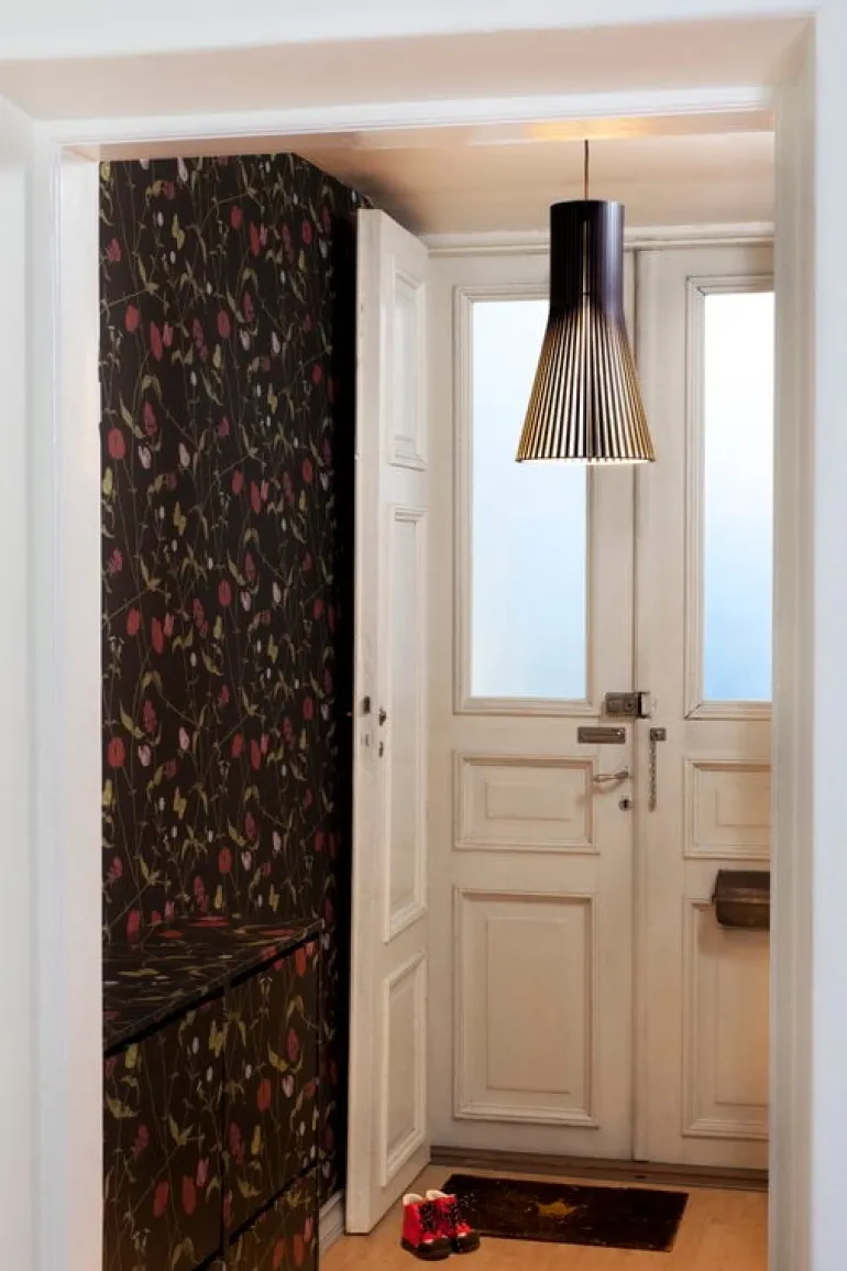 Secto Design Secto 4201 pendant 45 cm, black