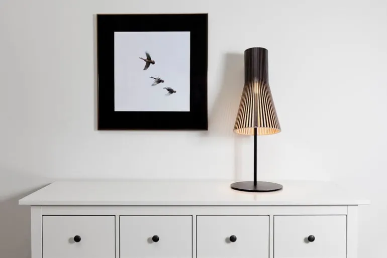 Secto Design Secto 4220 table lamp, black