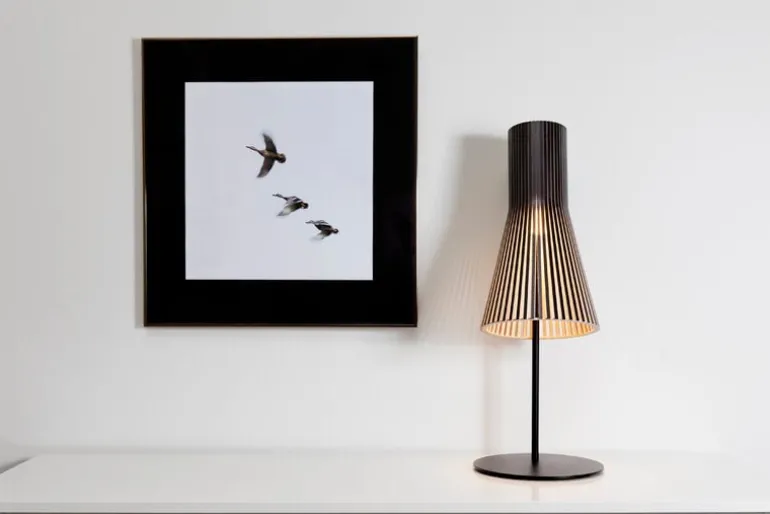 Secto Design Secto 4220 table lamp, black