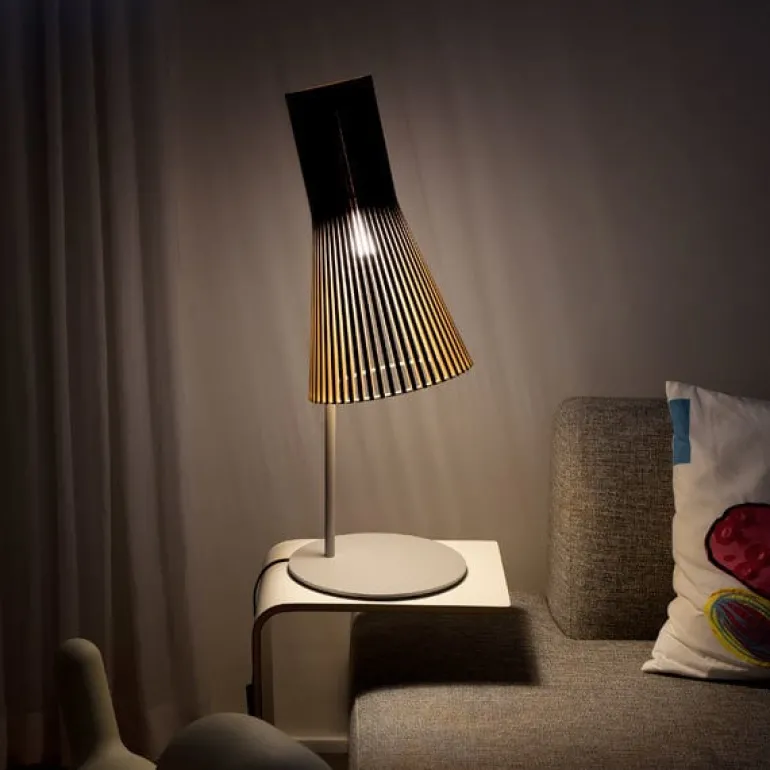 Secto Design Secto 4220 table lamp, white