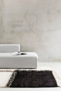 Sera Helsinki E-1027 rug, knotted, brown - off white