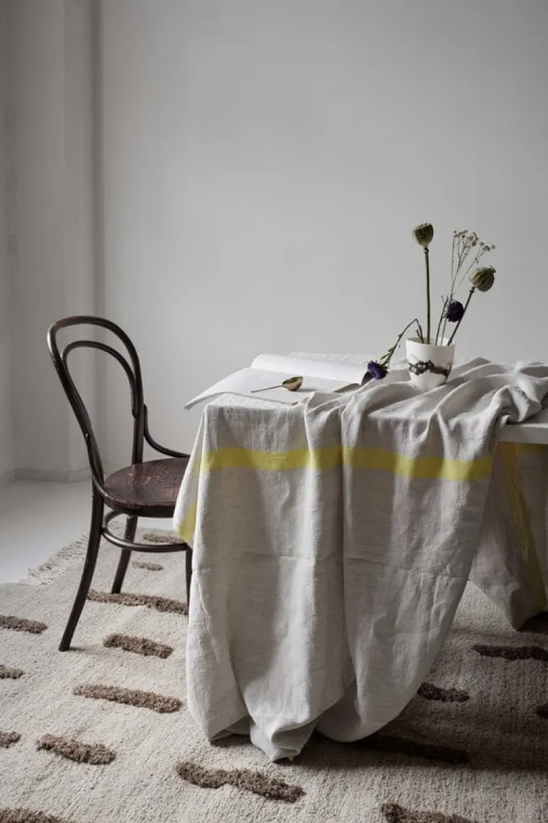 Sera Helsinki Laine rug knotted, off white - brown